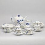 977 2229 DINNER SET
